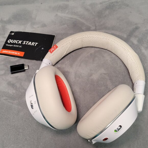 🎧 Plantronics Voyager 8200 UC Wireless Headset – White | Noise-Canceling - Picture 1 of 5